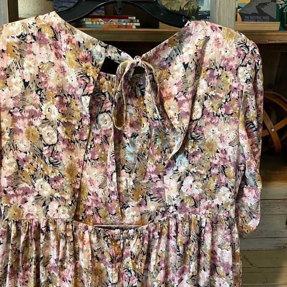 NWT En Saison Jocelyn floral cottage core dress size Small - Picture 6 of 10